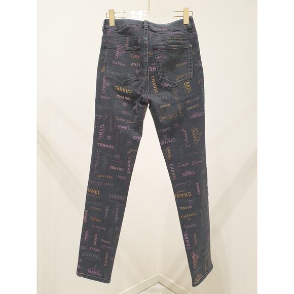 Chanel 2022 Graffiti Logo Printed Denim Jeans - Size 36 - Picture 3 of 5